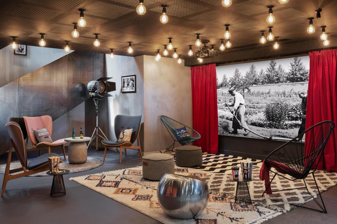 Hotel Moxy Lyon Airport Colombier-Saugnieu